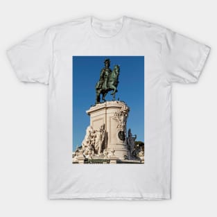 Statue Of The Marquis Of Pombal - 2 © T-Shirt